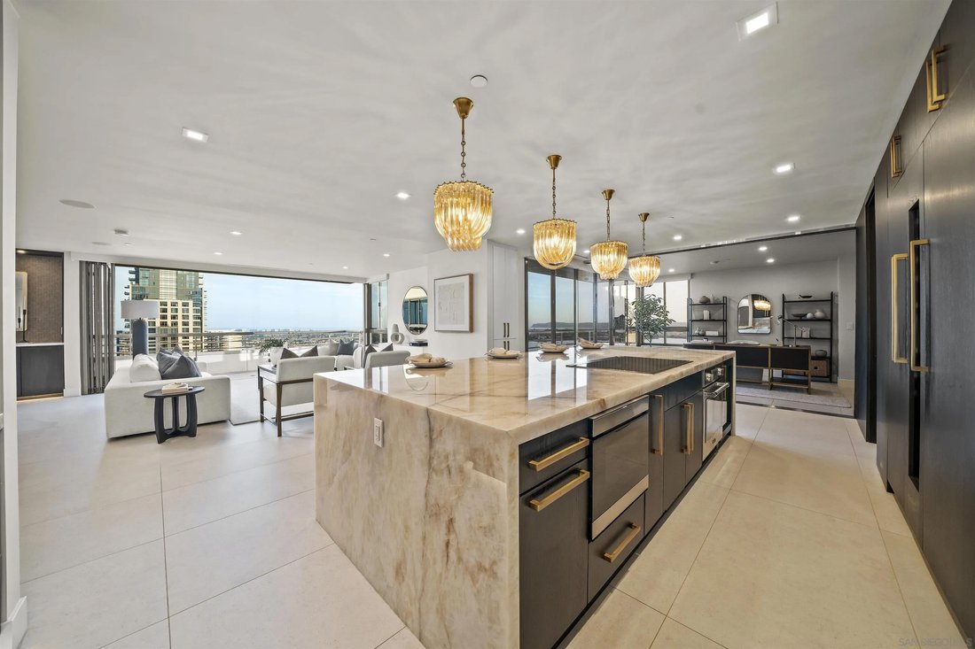 Condo in San Diego, California, United States 2 - 18158648