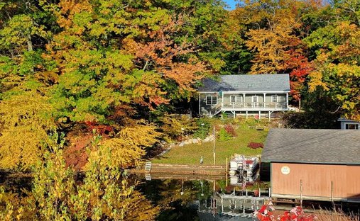 House in Alton, New Hampshire, United States 1