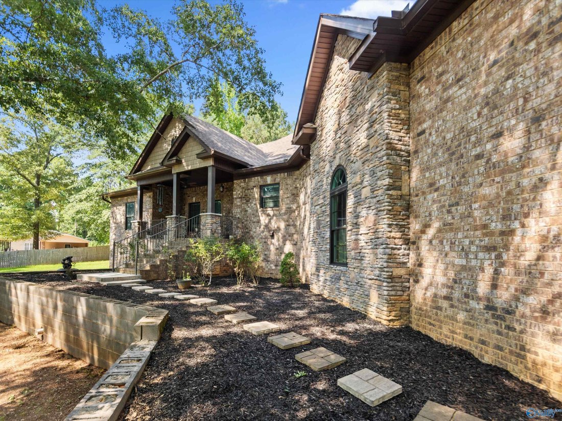 House in Somerville, Alabama, United States 2 - 18044367