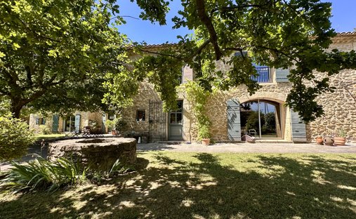 House in Uchaux, Provence-Alpes-Côte d'Azur, France 1