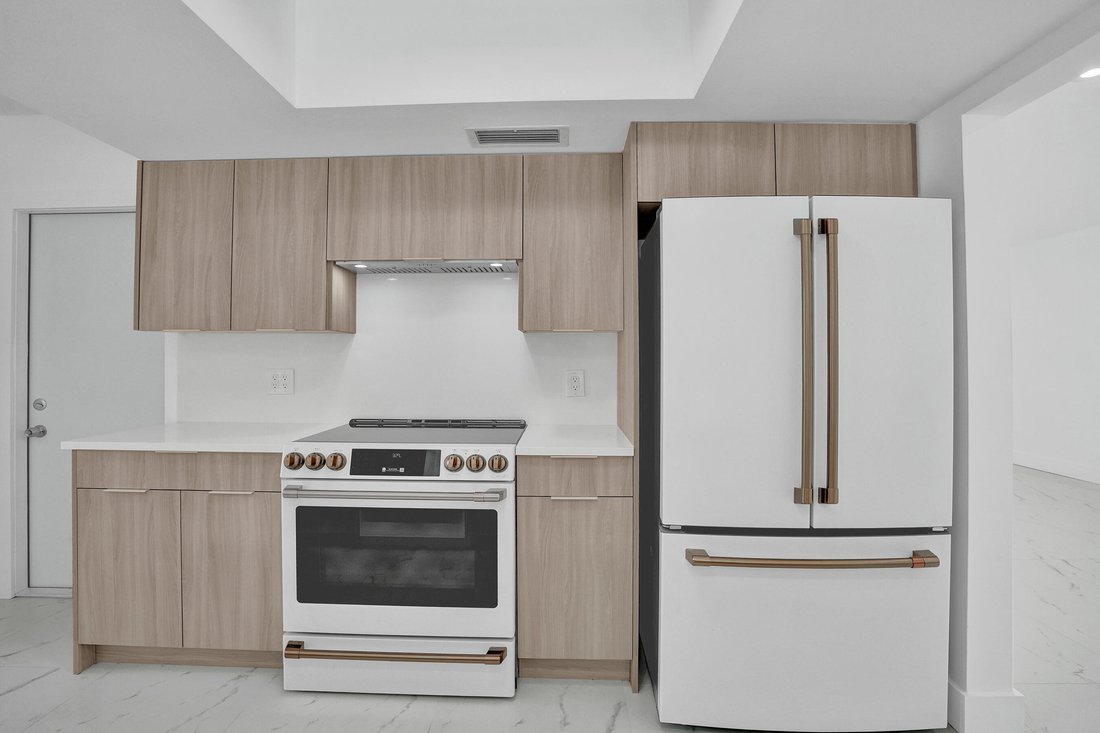 House in Hollywood, Florida, United States 5 - 18166898