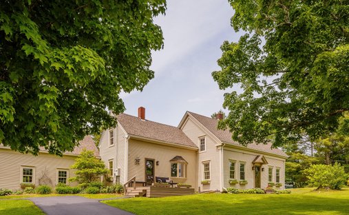 House in Warren, Maine, United States 1