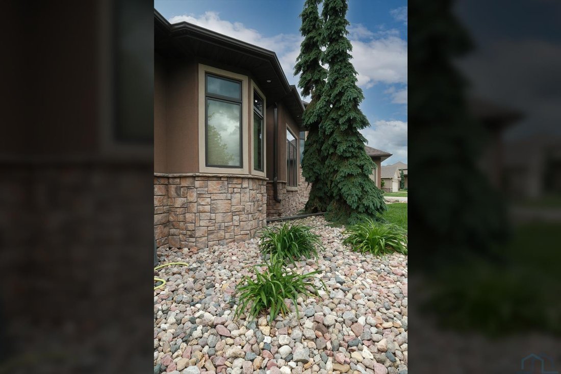 House in Sioux Center, Iowa, United States 5 - 18164455