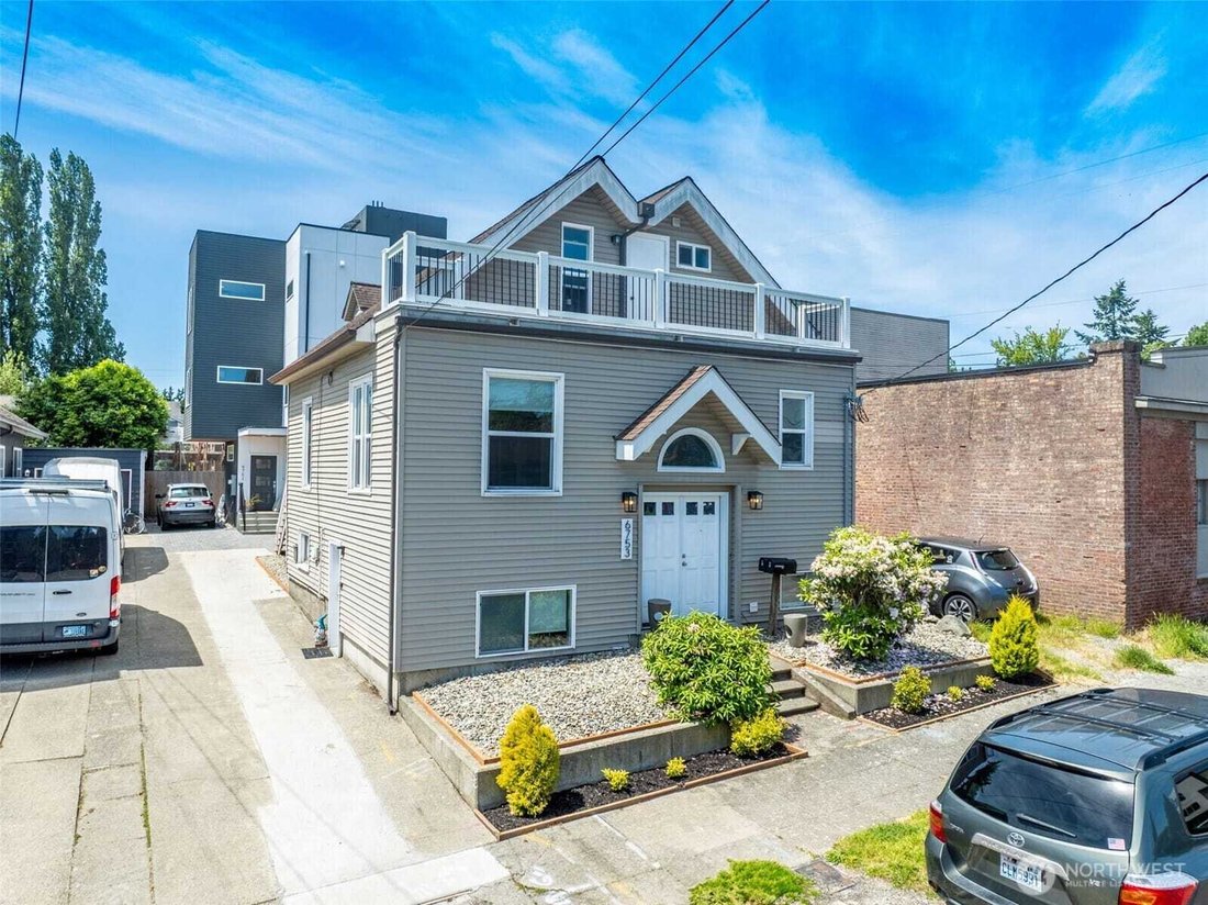 House in Seattle, Washington, United States 2 - 17875046