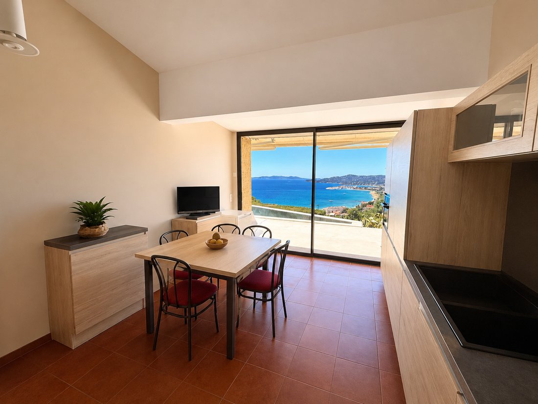 House in Le Lavandou, Provence-Alpes-Côte d'Azur, France 4 - 18133349