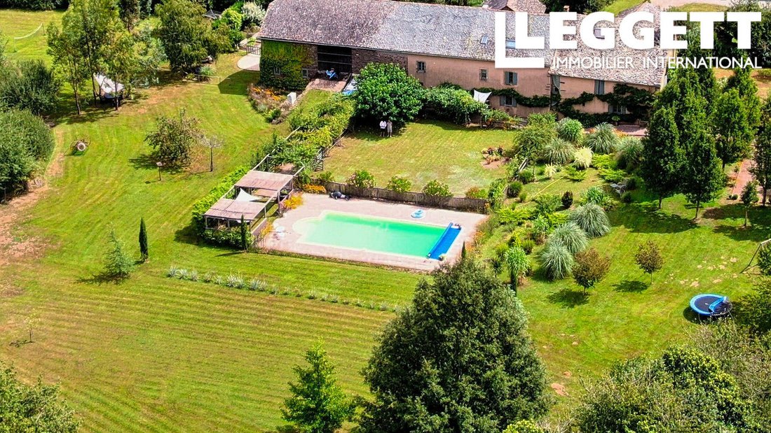 Maison à Lacapelle-Pinet, Occitanie, France 2 - 16986511