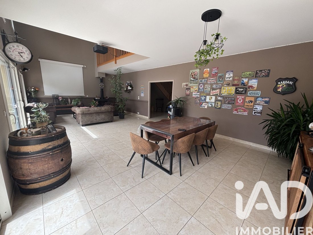 House in Fontaine-Simon, Centre-Val de Loire, France 2 - 18161433
