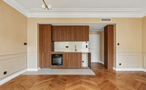 Apartment in Hoche-Friedland, Paris 8e Arrondissement, Paris 1
