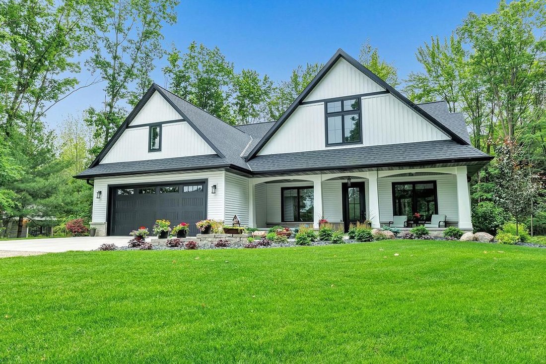 House in Suamico, Wisconsin, United States 1 - 17787586