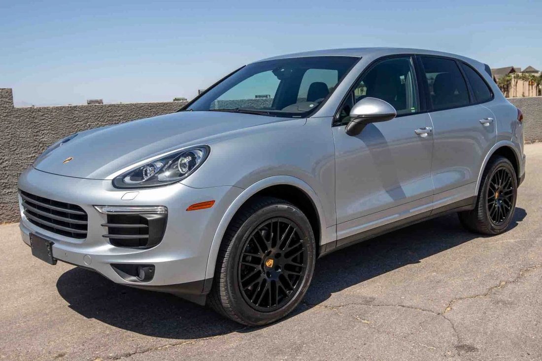 Suv in Las Vegas, NV, United States 1 - 18160994