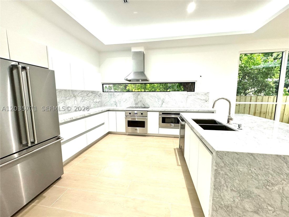House in Miami, Florida, United States 3 - 18168124