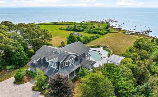 House in Mattapoisett, Massachusetts, United States 1