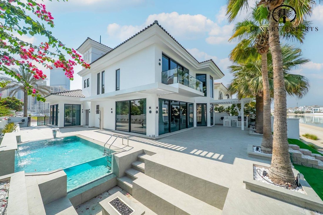 Villa in Palm Jumeirah, Dubai, United Arab Emirates 1 - 18155505