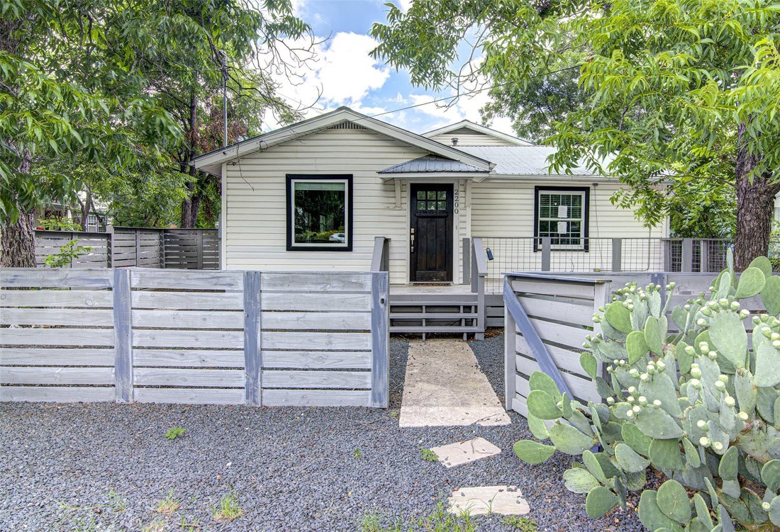 House in Austin, Texas, United States 1 - 17898611