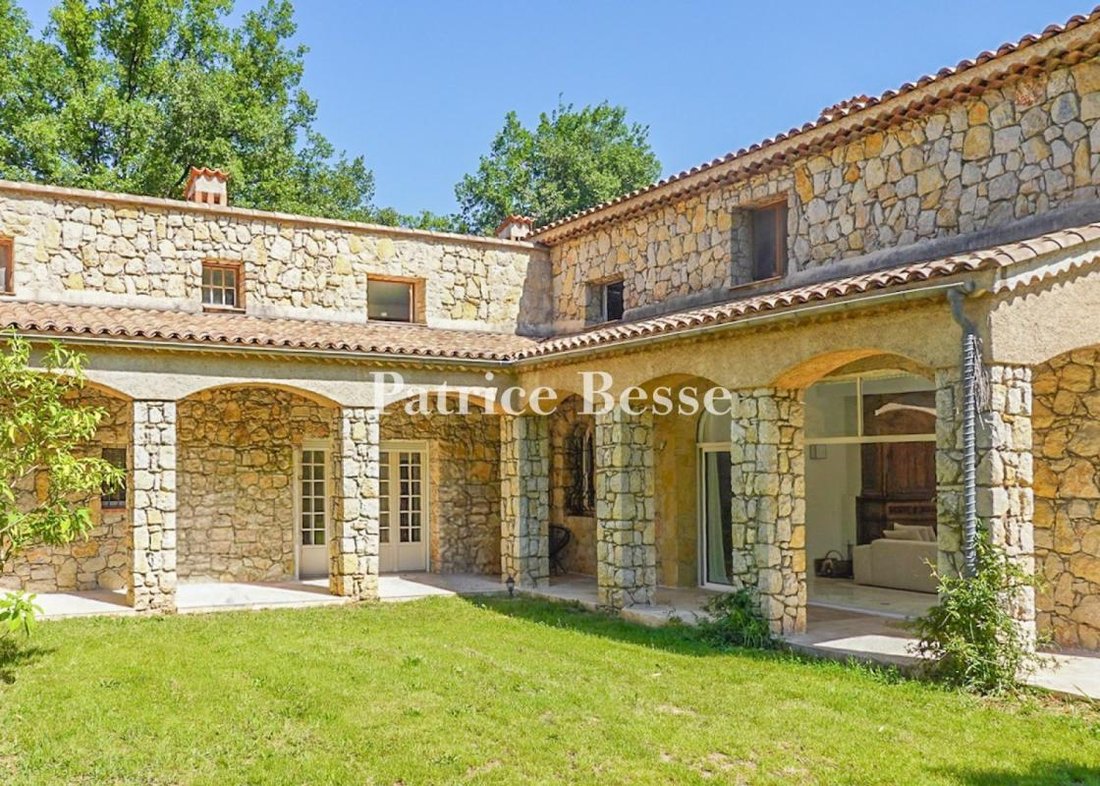 Villa in Le Bar-sur-Loup, Provence-Alpes-Côte d'Azur, Frankreich 5 - 18157927