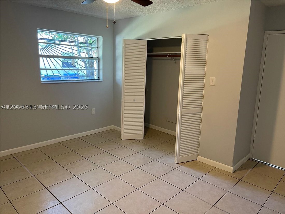 Miami, Florida, United States 5 - 17777645