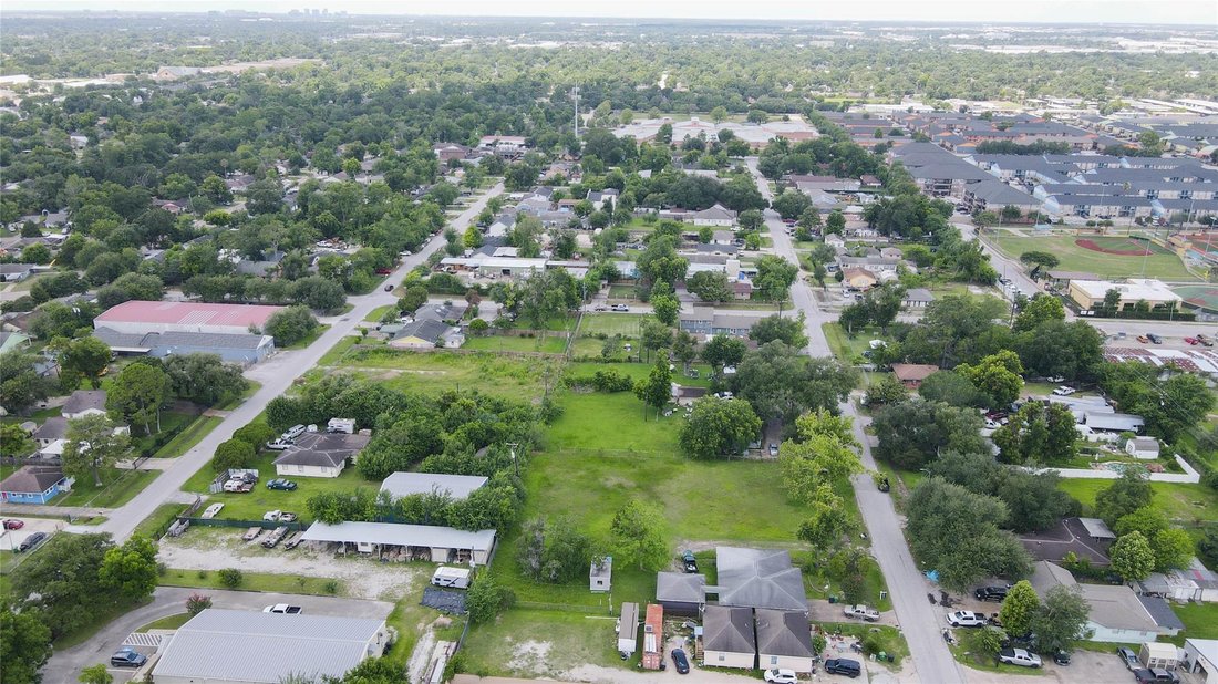 House in Houston, Texas, United States 5 - 18167483