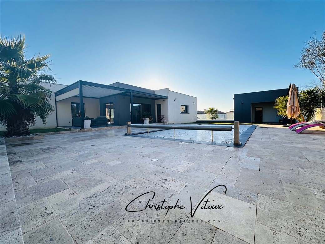 Villa in Palaja, Occitania, France 5 - 18156992