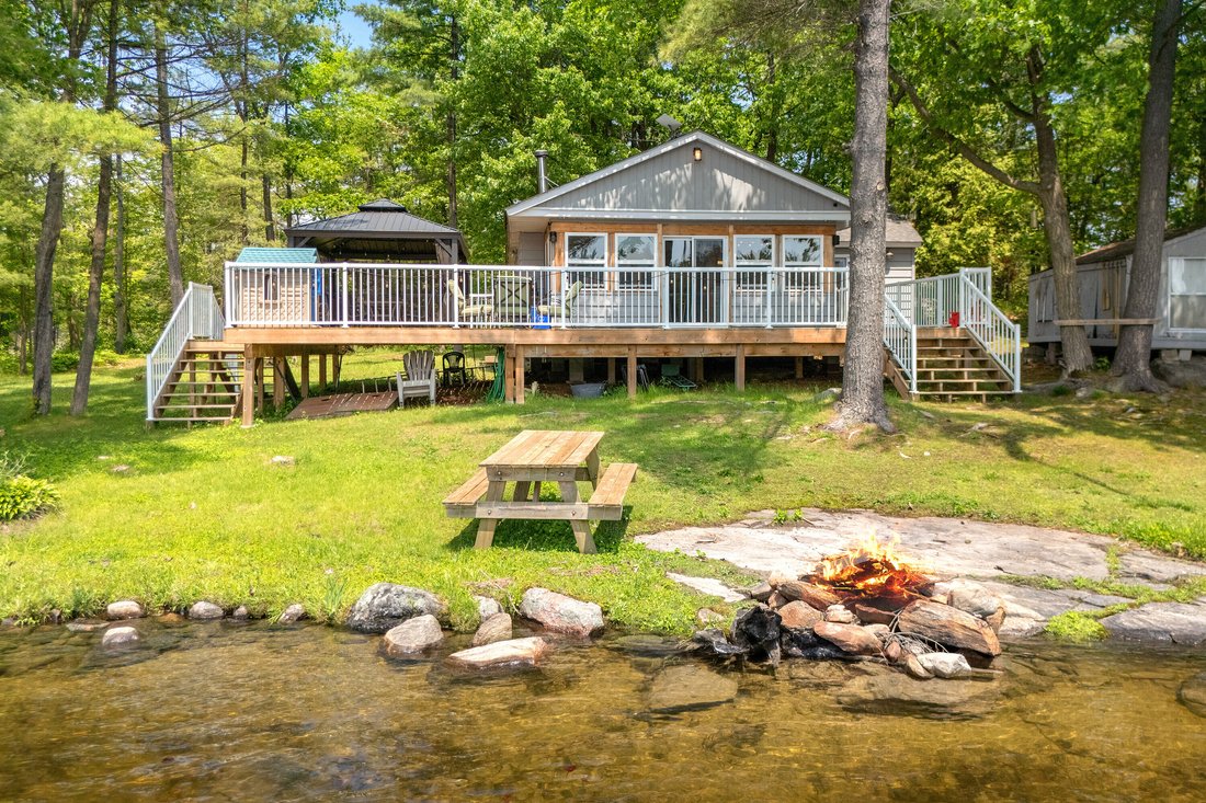 House in Georgian Bay, Ontario, Canada 2 - 18155751