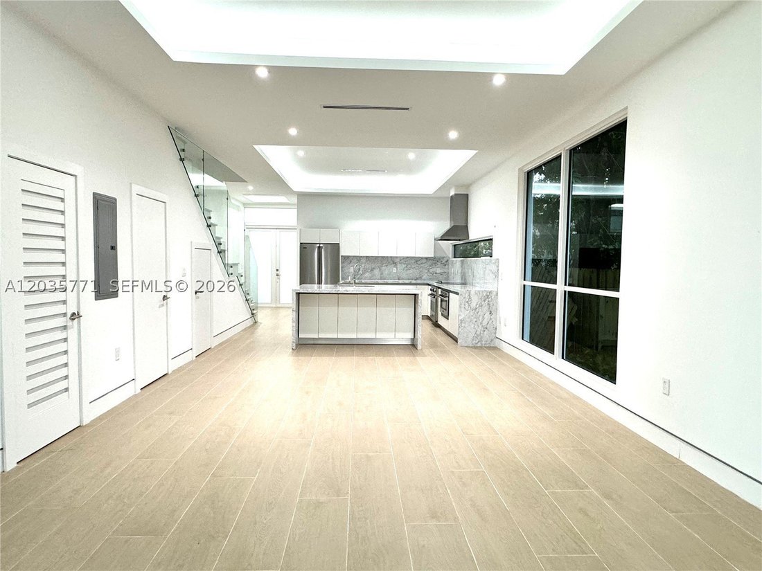 House in Miami, Florida, United States 5 - 18168124