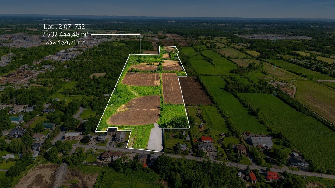 Land in Laval, Quebec, Canada 1 - 18160516