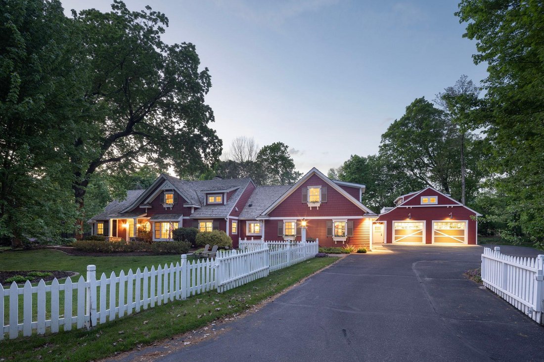 House in Deephaven, Minnesota, United States 1 - 18169726