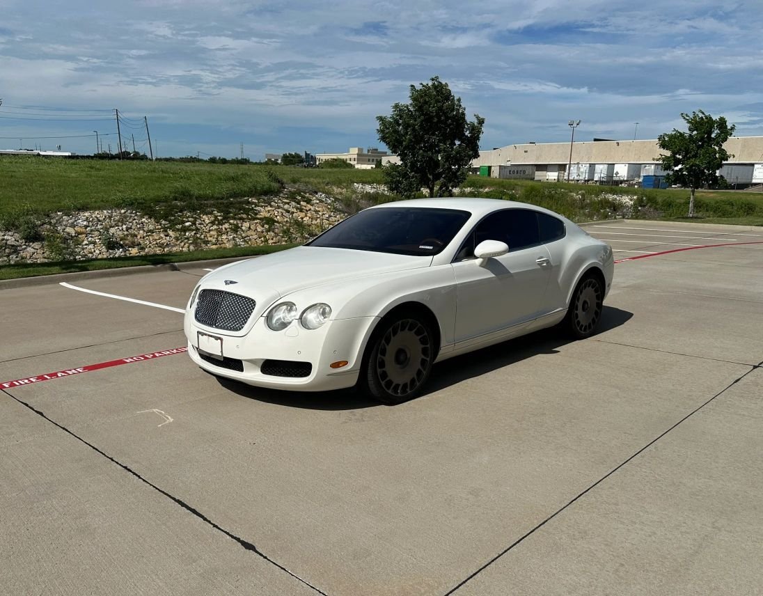Coupe in Farmers Branch, TX, United States 2 - 18166060