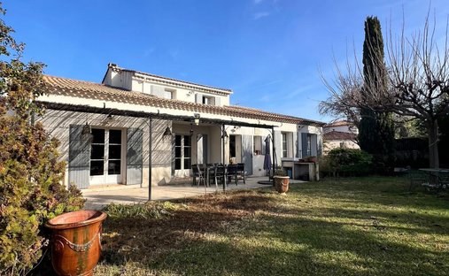 House in Jas de Rhodes-Grande Colle, Les Pennes-Mirabeau, France 1