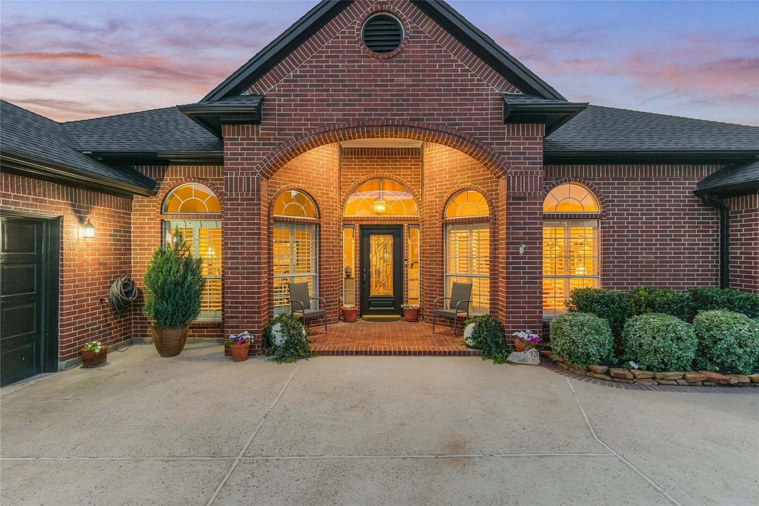 House in Montgomery, Texas, United States 5 - 18165938
