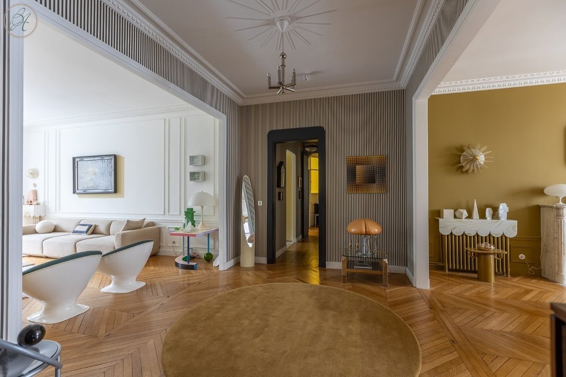 Apartment in Grange Aux Belles-Terrage, Paris 10e Arrondissement, Paris 5 - 18167341