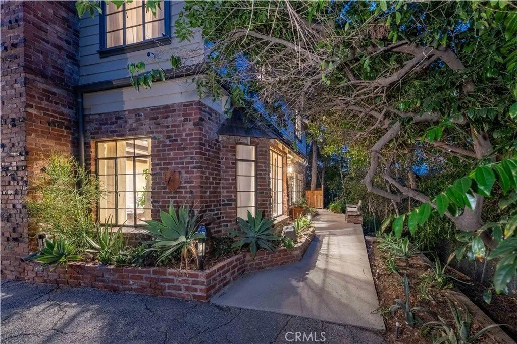 House in Los Angeles, California, United States 2 - 17953232