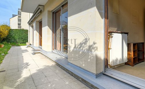 Apartment in Domaine National du Château, Versailles, France 1