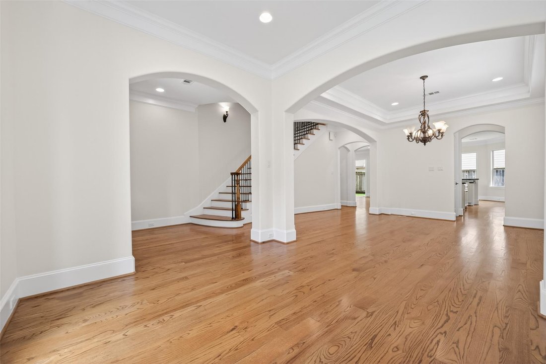Maison à Houston, Texas, États-Unis 4 - 18159762
