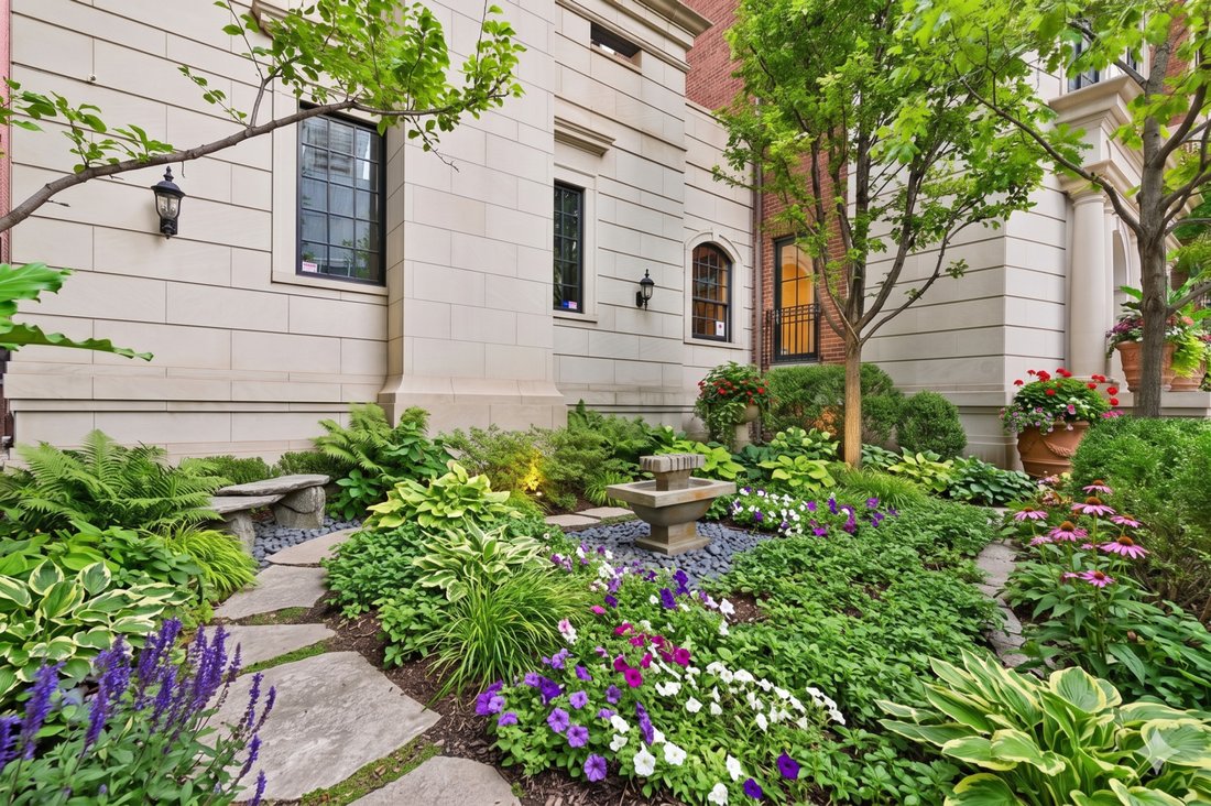 House in Chicago, Illinois, United States 2 - 18159411