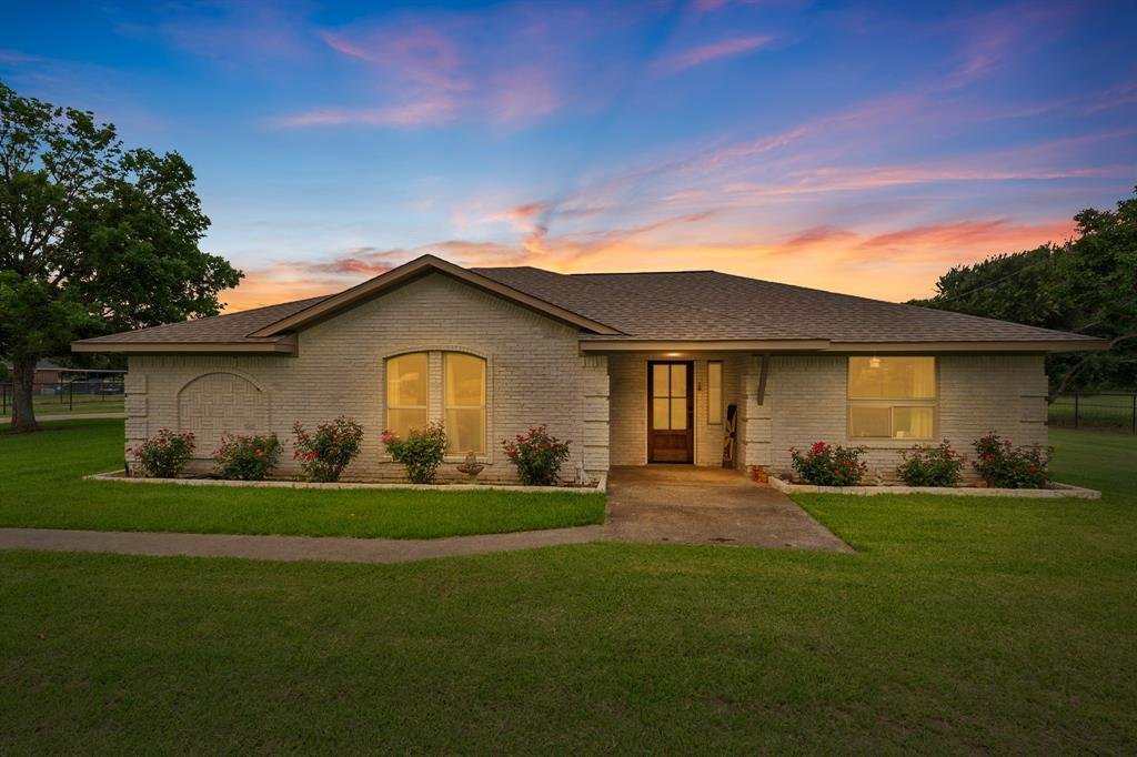 House in Seagoville, Texas, United States 1 - 18155178