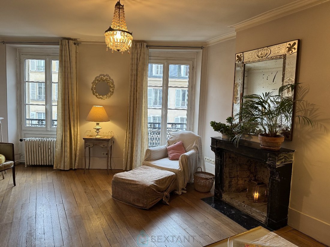 Apartment in Domaine National du Château, Versailles, France 5 - 18160404