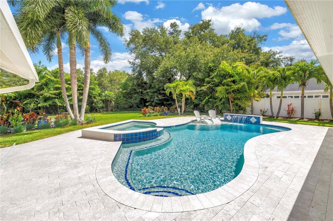 House in Seminole, Florida, United States 3 - 18163432