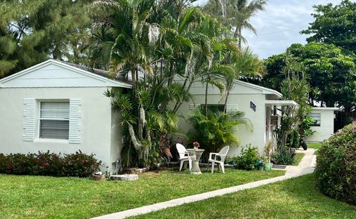 Deerfield Beach, Florida, United States 1