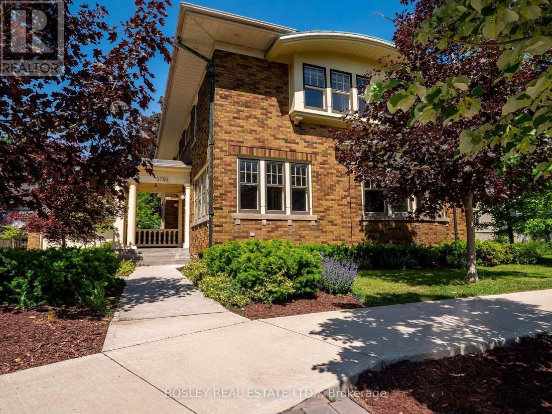 House in Lincoln, Ontario, Canada 3 - 18161586