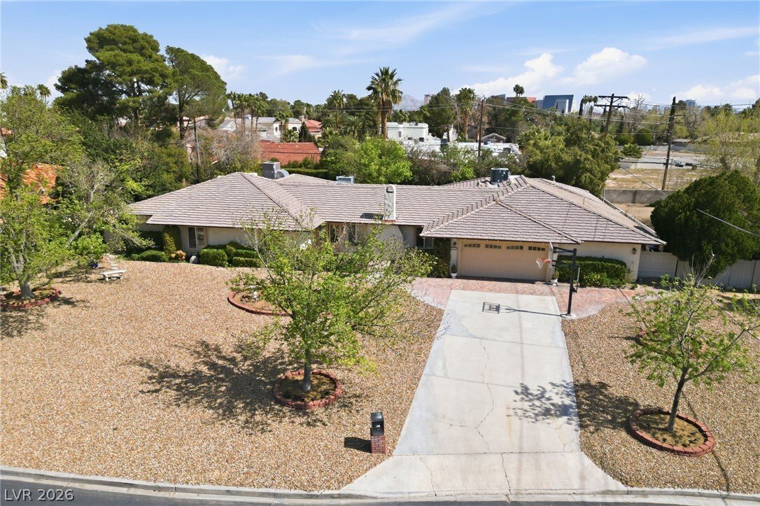 House in Las Vegas, Nevada, United States 2 - 18159668