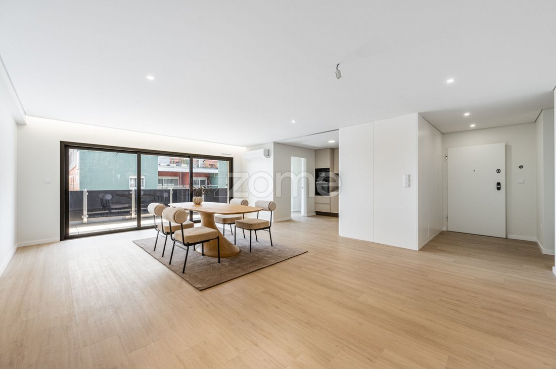 Apartment in Santa Marinha e Sao Pedro da Afurada, Porto District, Portugal 4 - 17980484
