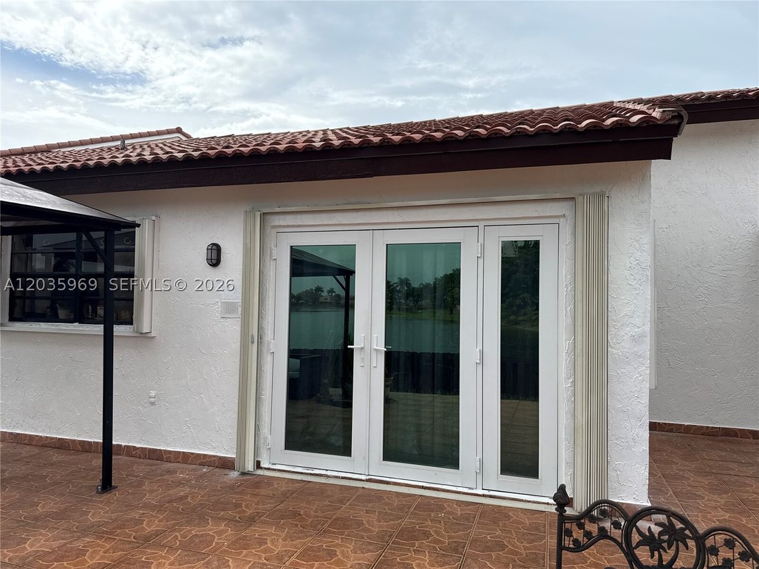House in Miami, Florida, United States 5 - 18160191