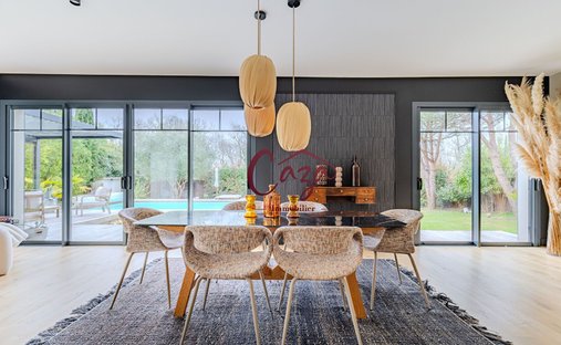 House in Bouliac, Nouvelle-Aquitaine, France 1