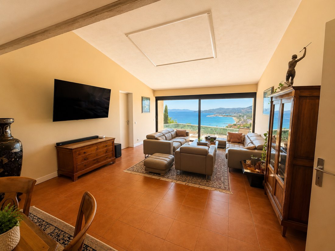 House in Le Lavandou, Provence-Alpes-Côte d'Azur, France 3 - 18133349