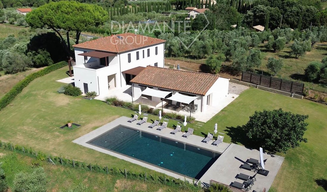 Farm Ranch in Castagneto Carducci, Tuscany, Italy 2 - 18010169