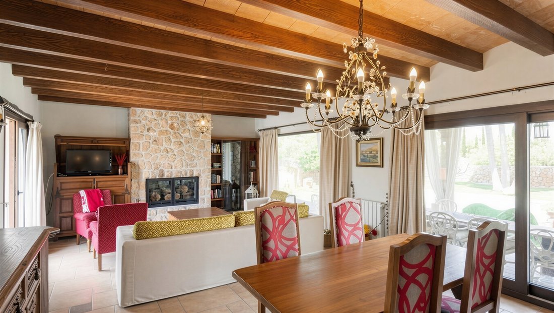 Finca in Llucmajor, Balearic Islands, Spain 4 - 18164898