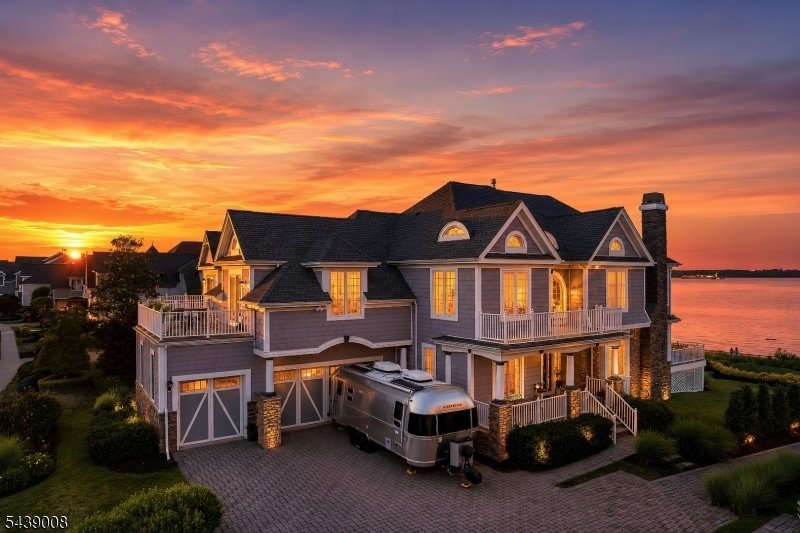 House in Old Bridge Township, New Jersey, United States 2 - 18154147
