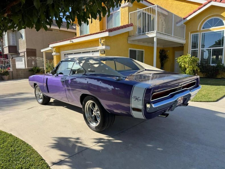 Coupe in Glendale, United States 5 - 18162462