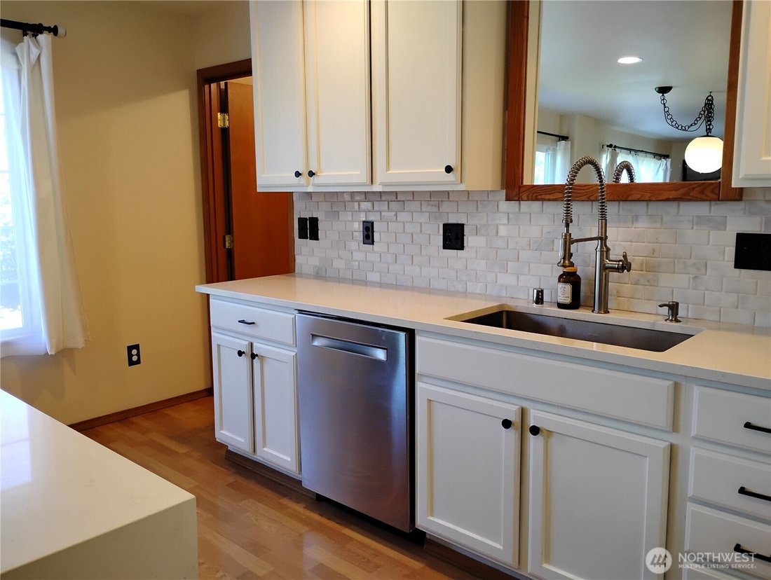 House in Maple Valley, Washington, United States 5 - 18157572