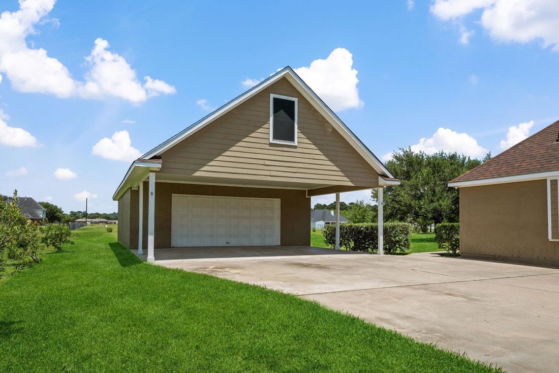 House in Crosby, Texas, United States 4 - 18159819